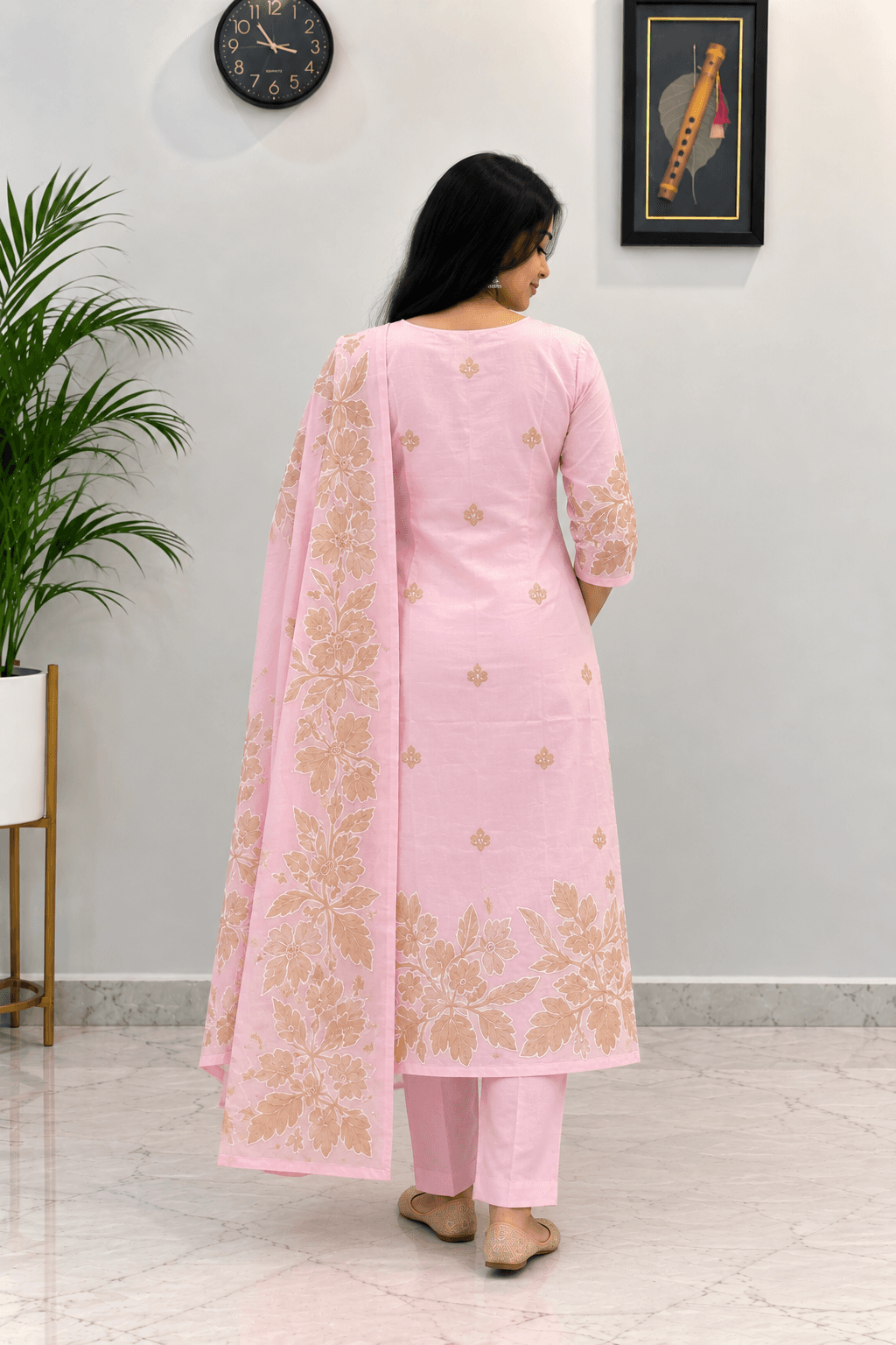 Pastel Pink Shimmer 3-Piece Kurti Set in Pastel Pink