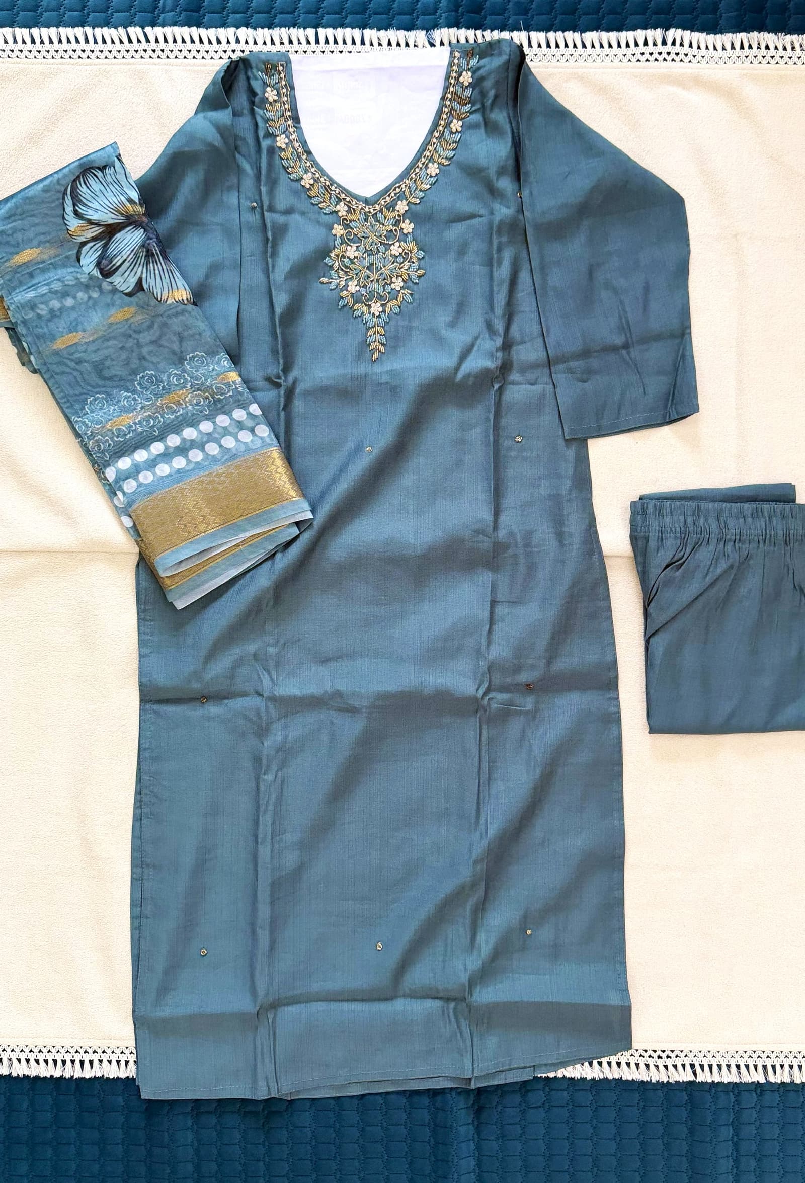 elegant Shimmer Tissue 3-piece set in a rich Teal Blue in Teal Blue