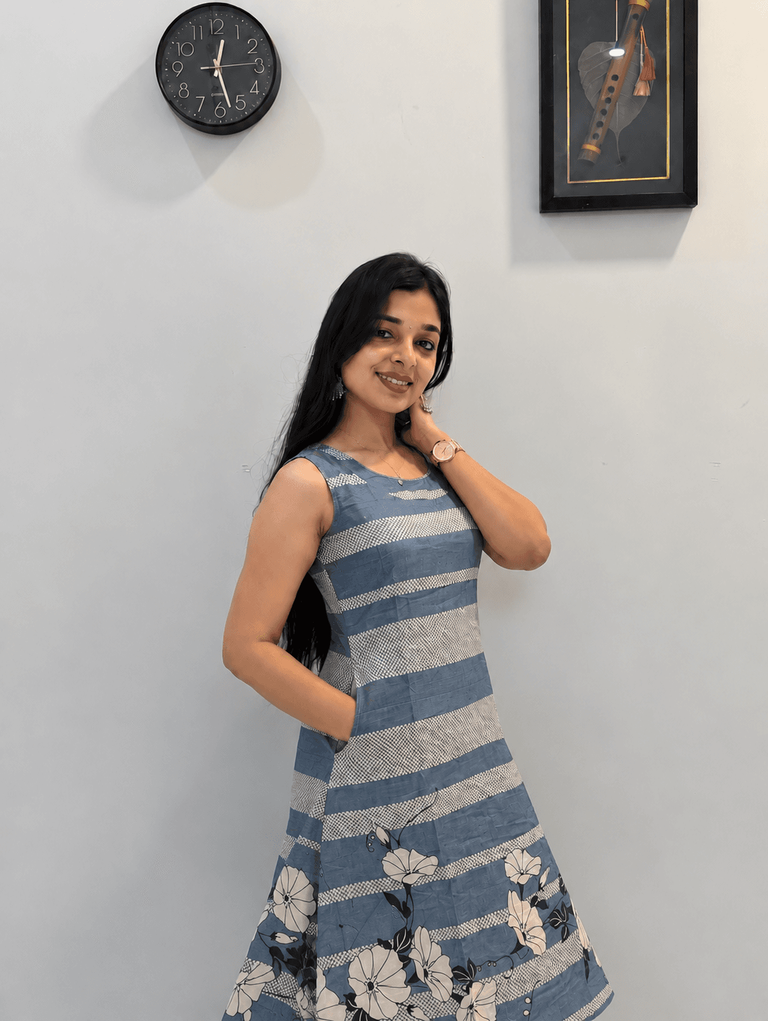 Denim Blue Striped Floral Printed Sleeveless A-Line Kurti with Matching Pant in Denim Blue 2