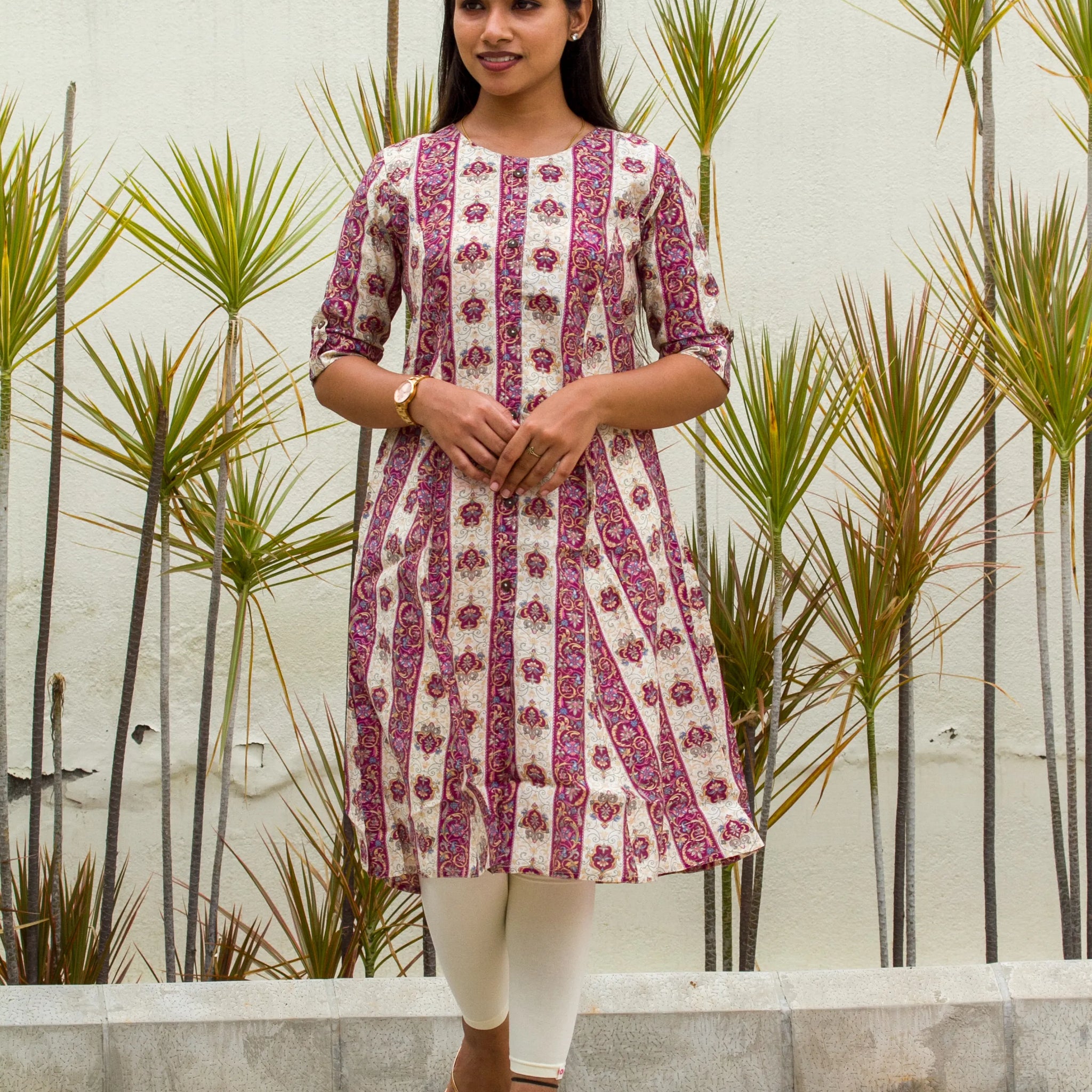 Tradiva Stripes Kurti