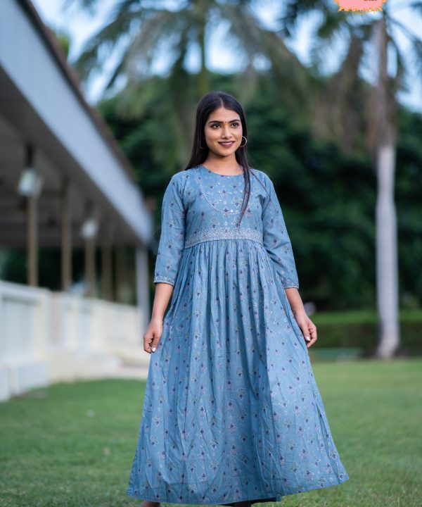 Fabulous Naira cut Kurti