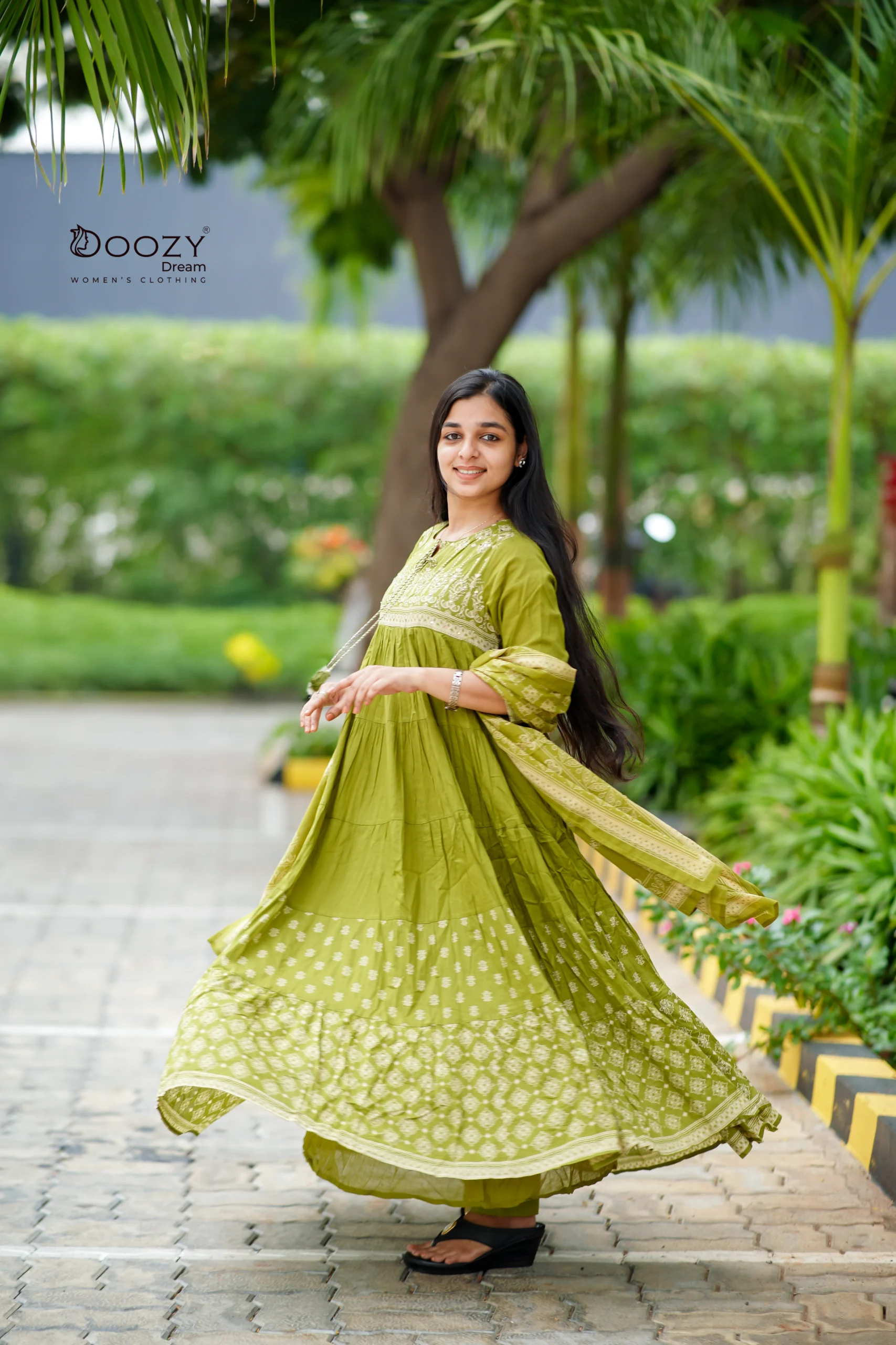Flowy Anarkali Cotton Green Salwar Set for Festive Wear